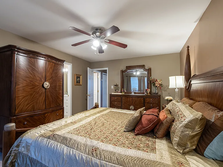 Crab Orchard Dr — Photo 13