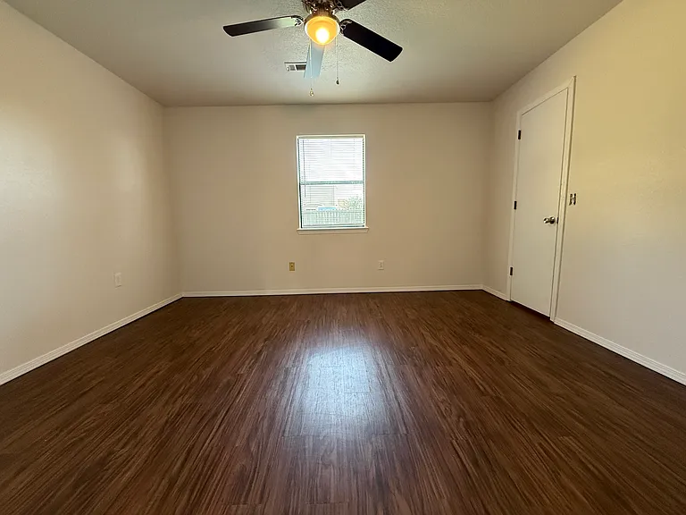 2247 Emily Circle Dr #A — Photo 14