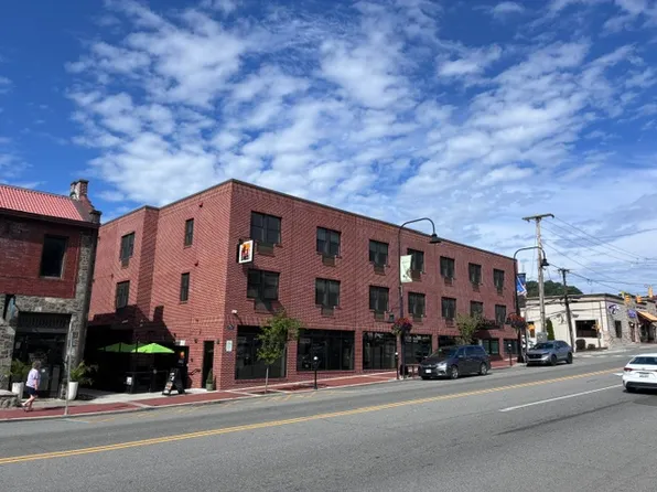 775 W King St #1105, Boone, NC 28607