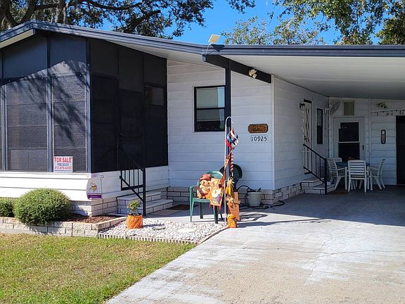 3rd image of 10925 Nogales Dr