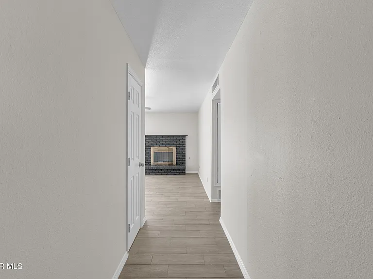 10516 Cuesta Brava Ln — Photo 18