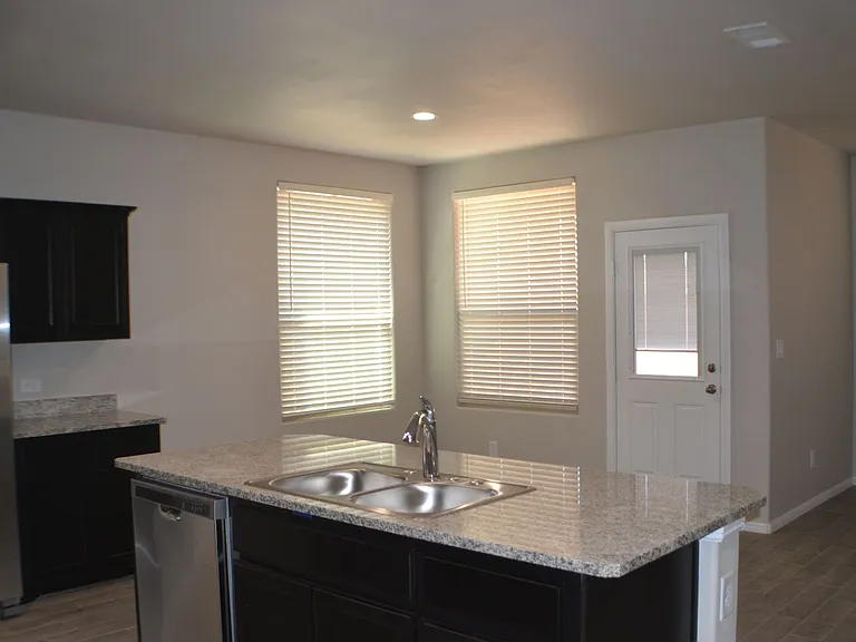 7541 Orion Rd — Photo 7