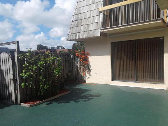 2nd image of 4031 Palm Bay Cir APT D