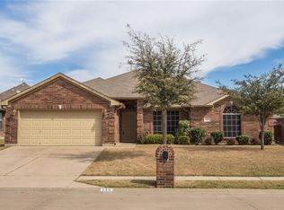 144 Sierra Dr, Waxahachie, TX 75167