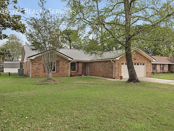 2nd image of 780 Overbrook Dr