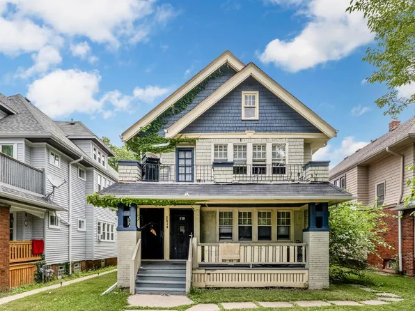 2828 N 49th STREET #2830, Milwaukee, WI 53210