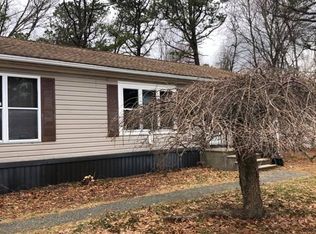 7 Sarah Ln, Plymouth, MA 02360