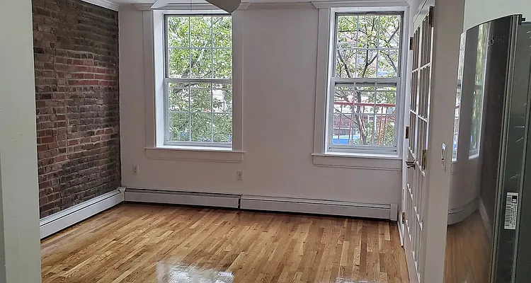 Rented by Level Group | media 2