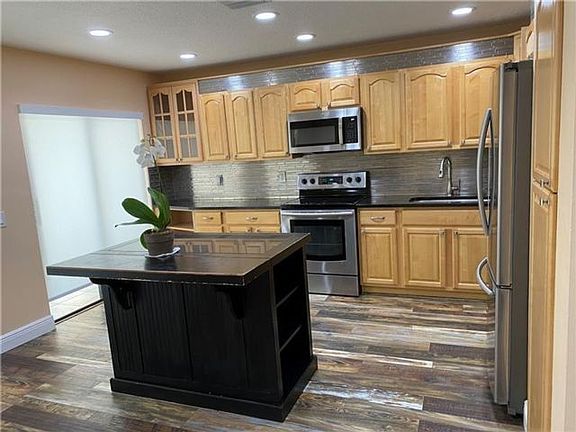 4th image of 9059 Vineyard Lake Dr #1