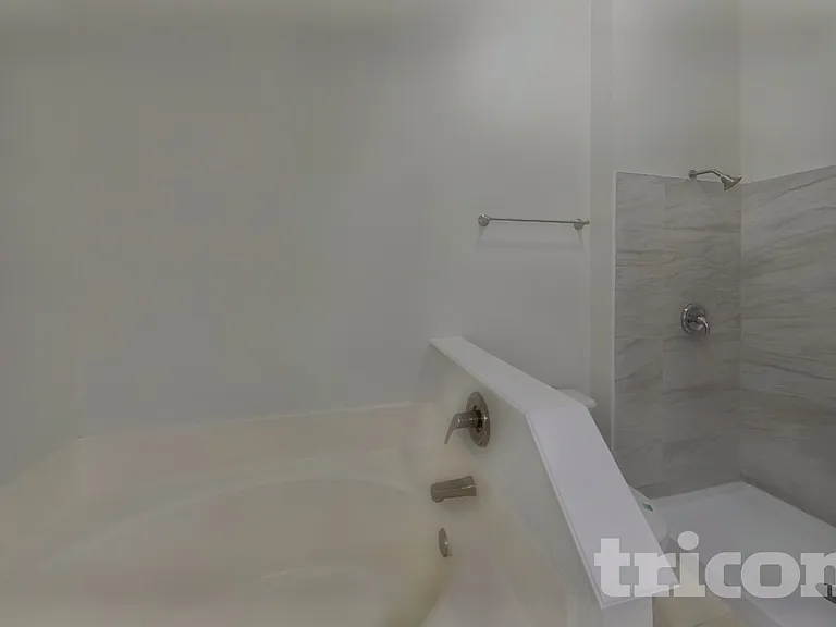 311 Ferrara Ct — Photo 12