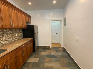 4755 44th St APT 3, Woodside, NY 11377