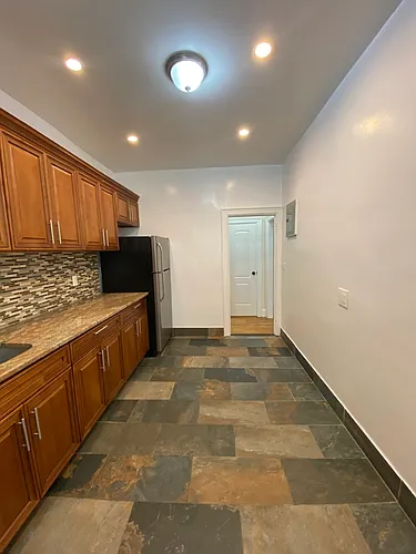 4755 44th St #3 Photo 1