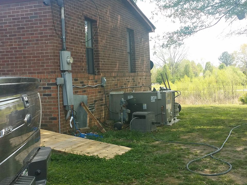 2nd image of 2141 County Line Church Rd