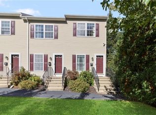 243 Lowden St APT 5, Pawtucket, RI 02860