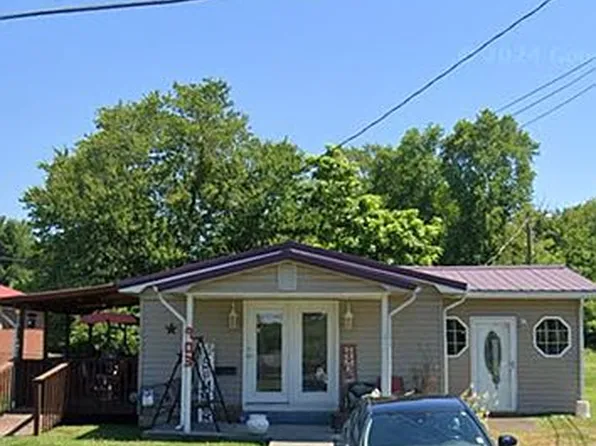 903 Ilchester Ave, Middlesboro, KY 40965