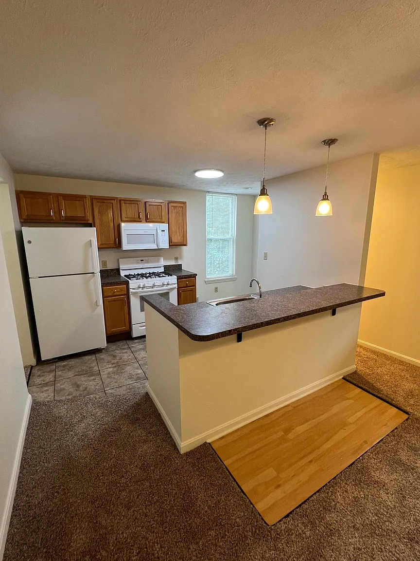 151 Boggs Ave photo 1