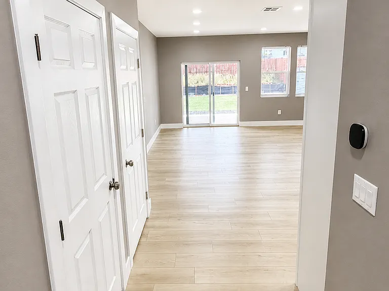 5876 Copeland Rd — Photo 15