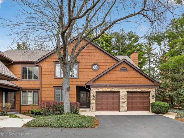 1120 Ponderosa Ct, Darien, IL 60561