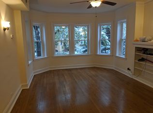 6140 N Rockwell St APT 1A, Chicago, IL 60659