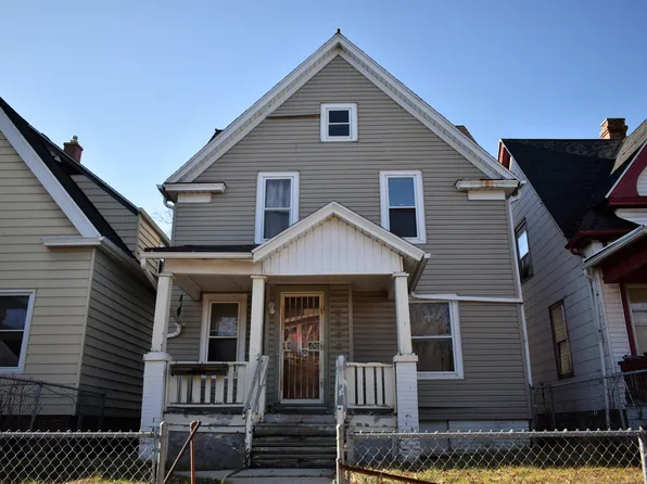 2469 N 26th St, Milwaukee, WI 53206