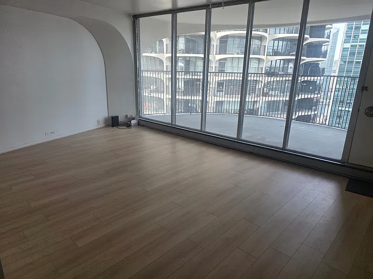 300 N State St #2925 — Photo 1