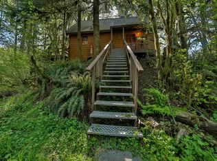 11019 Meadow Ln, Glacier, WA 98244