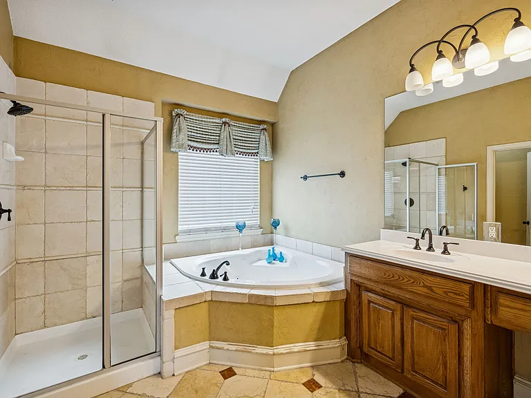 4010 Eider Dr — Photo 31