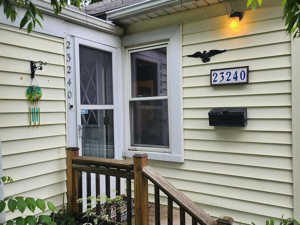 1st image of 23240 Eureka Ave