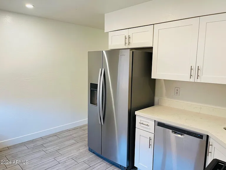 4601 N 12th Ave #2 — Photo 9