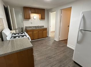 517 N Salina St #4, Syracuse, NY 13208
