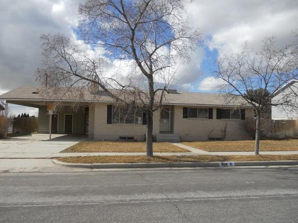1st image of 868 Douglas Dr