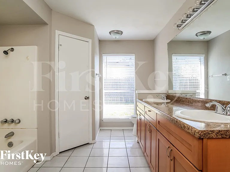 5330 Quail Tree Ln — Photo 10