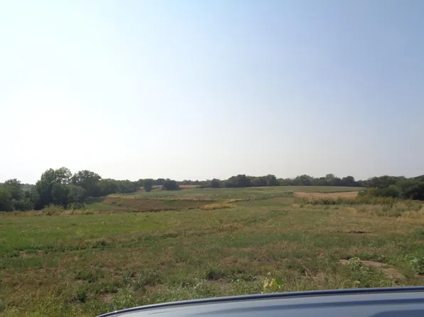3333 Ivanhoe Ln, Missouri Valley, IA 51555