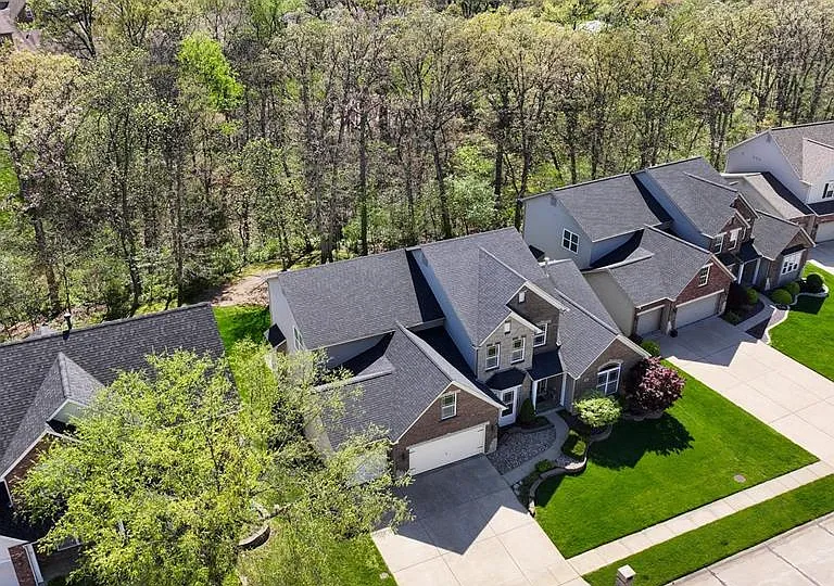 26 Milton Brennan Manor Ct — Photo 37