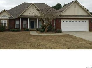 78 William Cir, Elmore, AL 36025