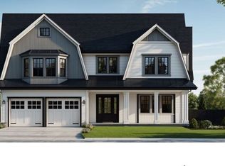 176 Highgate St, Needham, MA 02492