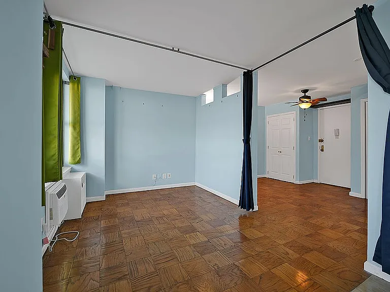 40 Brighton 1st Rd #11D — Photo 3