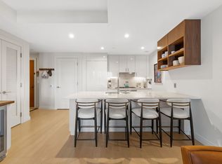 135 Seaport Blvd Unit 609, Boston, MA 02210