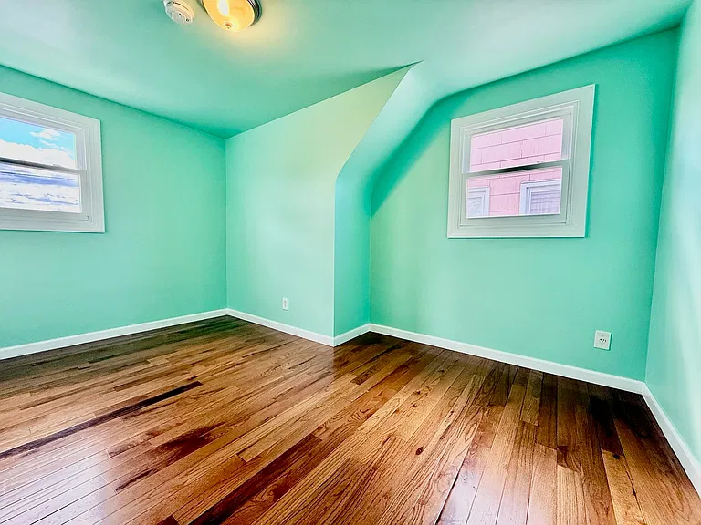 15 Suburbia Dr #2 — Photo 13