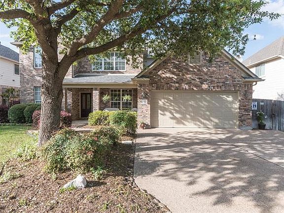 2nd image of 2822 Chatelle Dr