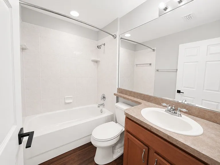 9253 Beaufort Ct — Photo 11