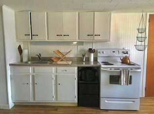 52 Maiden Ln, Kingston, NY 12401