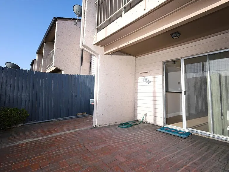 4029 Henley Rd #1705 — Photo 34