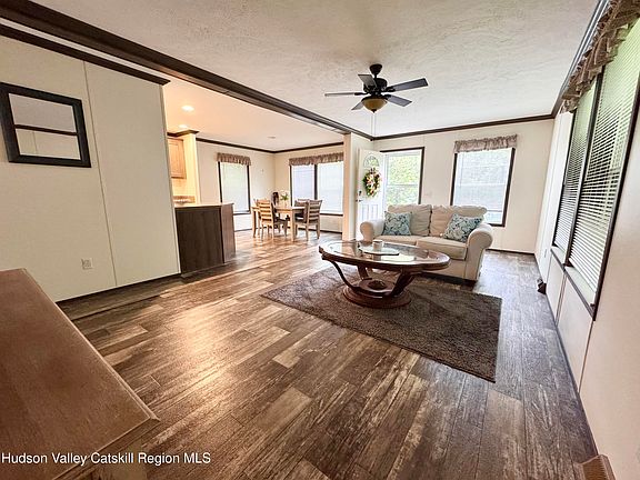 5th image of 131 Rymrock Road #35