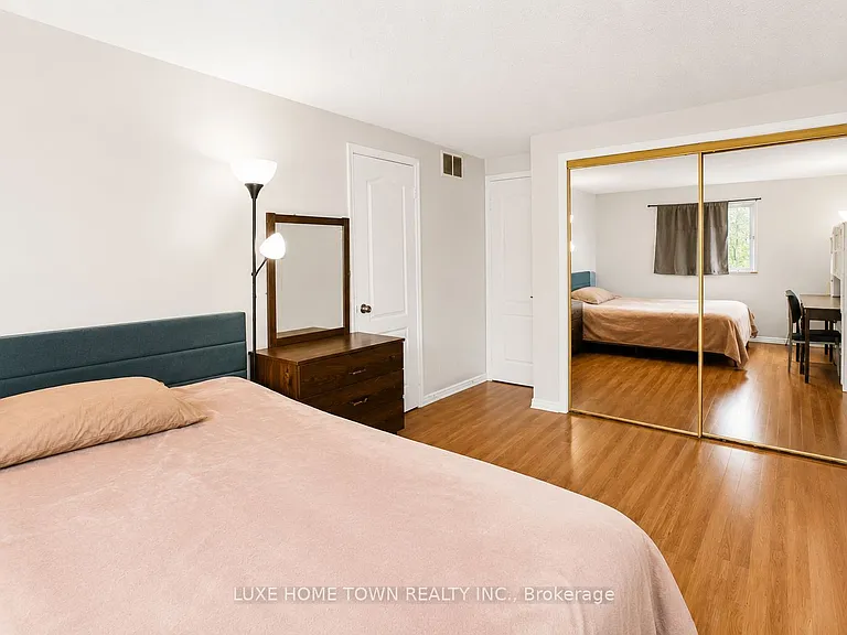762 Railton Ave — Photo 13