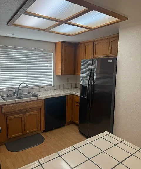 1017 Jayhawk Way — Photo 7