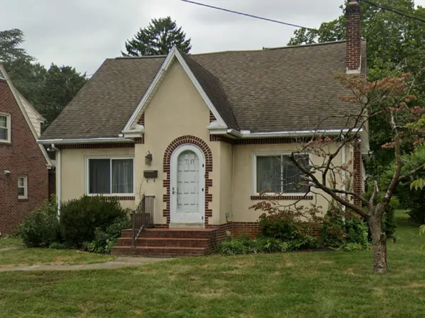 1135 Walnut St, Columbia, PA 17512