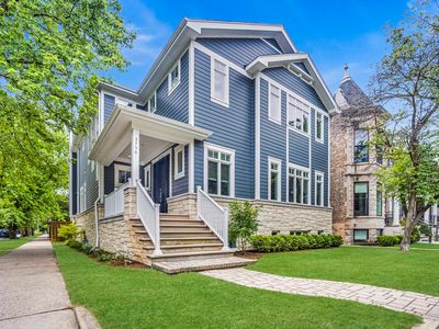 3750 N Hoyne Ave, Chicago, IL, 60618