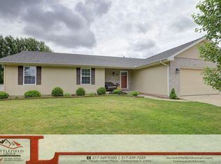 608 Rosewood, Saint Joseph, IL