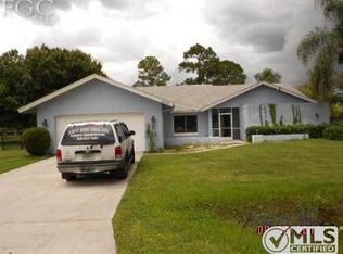 6900 Cherokee Ave, Fort Myers, FL 33905
